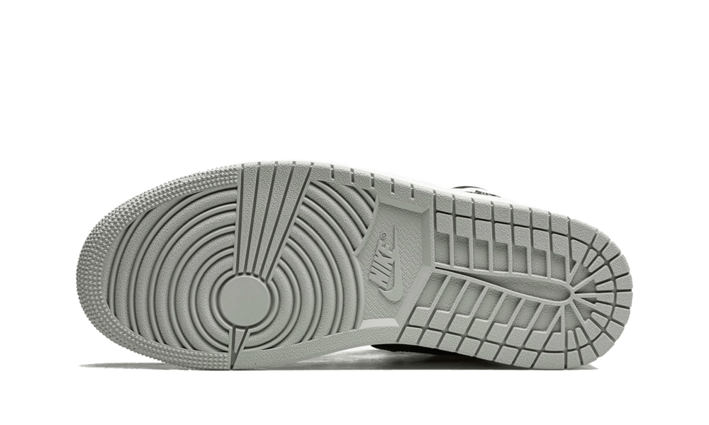 Air Jordan 1 Retro High OG Bleached Coral