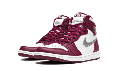Air Jordan 1 Retro High OG Bordeaux