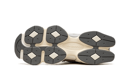 New Balance 9060 Driftwood Stone Pink Sea Salt