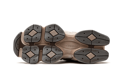 New Balance 9060 Mushroom Timberwolf