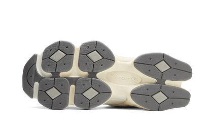 New Balance 9060 Sea Salt Moonbeam