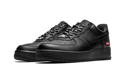 Nike Air Force 1 Low Supreme Black