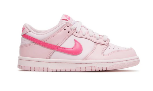 Nike Dunk Low Triple Pink