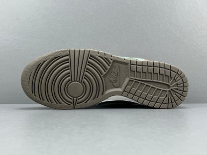 NIKE DUNK LOW x YEAR OF THE SNAKE