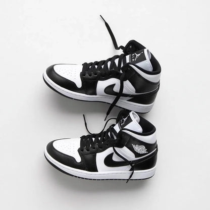 Air Jordan 1 Mid Panda